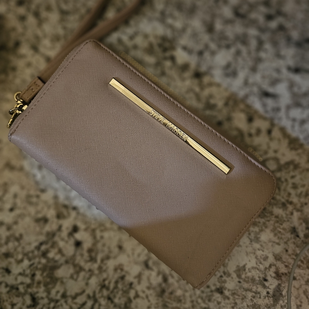 Steve Madden Wallet